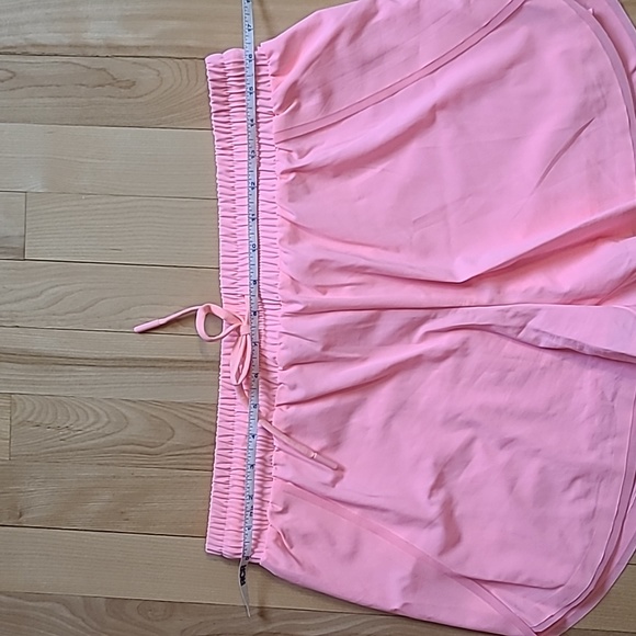 ZYIA Flow Shorts - Picture 6 of 9